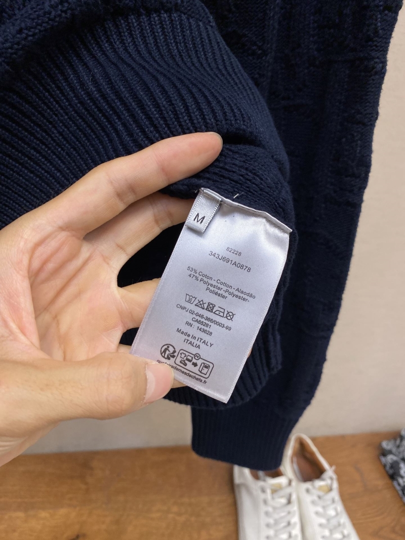 chr1st1an D10r sweaters